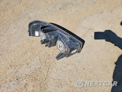 Zdjęcie 13 z 14 samochodu: 2021 CHEVROLET EXPRESS G2500 DELIVERY VAN VIN:1GCWGAF72M1207621 - miniatura