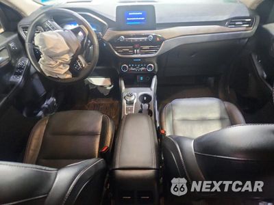 Zdjęcie 8 z 13 samochodu: 2020 FORD ESCAPE TITANIUM VIN:1FMCU9DZ0LUB37253 - miniatura