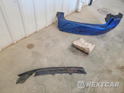 Zdjęcie 12 z 13 samochodu: 2016 HYUNDAI GENESIS 3.8L VIN:KMHGN4JE4GU108413 - miniatura