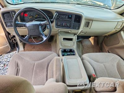 Zdjęcie 8 z 12 samochodu: 2001 GMC NEW SIERRA K1500 VIN:2GTEK19T011188379 - miniatura