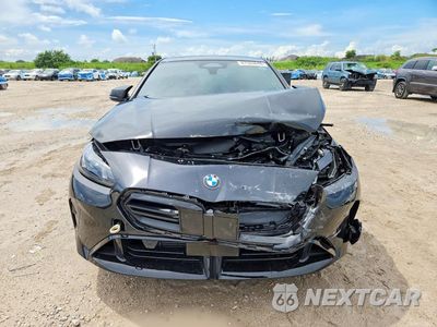 Piąte zdjęcie samochodu w środku: 2025 BMW M235XI VIN:WBA33GG06S7S49459 - miniatura