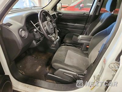 Zdjęcie 7 z 13 samochodu: 2017 JEEP PATRIOT LATITUDE VIN:1C4NJRFB5HD174800 - miniatura