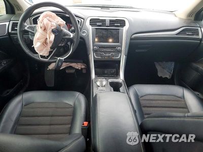 Zdjęcie 8 z 12 samochodu: 2017 FORD FUSION SE VIN:3FA6P0HD7HR320639 - miniatura