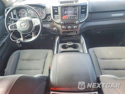 Zdjęcie 8 z 12 samochodu: 2020 RAM 1500 LONGH VIN:1C6RREBT7LN277941 - miniatura