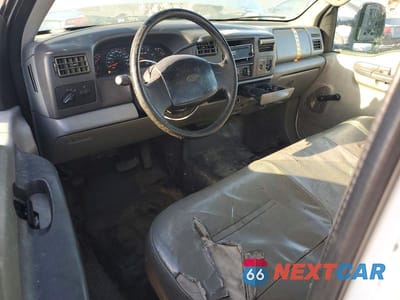 Zdjęcie 8 z 12 samochodu: 2002 FORD F250 SUPER DUTY VIN:1FTNX20LX2EC28620 - miniatura