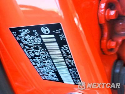 Zdjęcie 12 z 12 samochodu: 2013 TOYOTA PRIUS C TWO VIN:JTDKDTB38D1050313 - miniatura