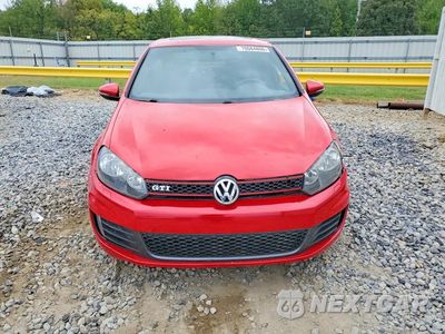 Piąte zdjęcie samochodu w środku: 2013 VOLKSWAGEN GTI VIN:WVWHD7AJ5DW122668 - miniatura