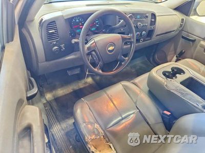 Zdjęcie 8 z 12 samochodu: 2011 CHEVROLET SILVERADO C1500 VIN:1GCNCPEA5BZ369796 - miniatura