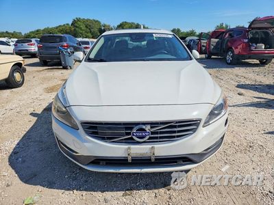 Piąte zdjęcie samochodu w środku: 2016 VOLVO S60 PLATINUM VIN:LYV612TM5GB098697 - miniatura