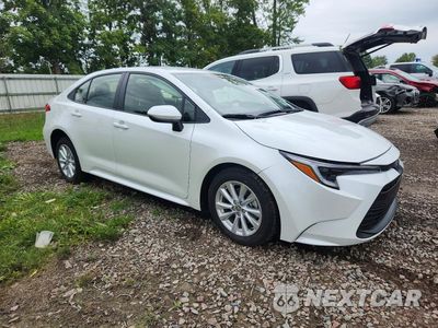 Czwarte zdjęcie samochodu z boku: 2026 TOYOTA COROLLA HYBRID LE VIN:JTDBCMFE7T3162625 - miniatura