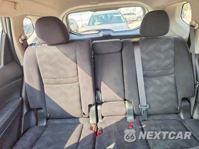 Zdjęcie 10 z 13 samochodu: 2016 NISSAN ROGUE S VIN:JN8AT2MT8GW010430 - miniatura