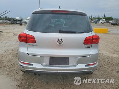 Zdjęcie 6 z 13 samochodu: 2017 VOLKSWAGEN TIGUAN SPORT VIN:WVGUV7AX0HK026634 - miniatura
