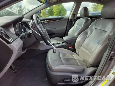 Zdjęcie 7 z 12 samochodu: 2013 HYUNDAI SONATA LIMITED 2.0T VIN:5NPEC4ABXDH707264 - miniatura