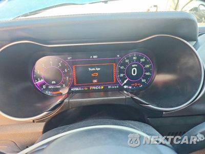 Zdjęcie 9 z 12 samochodu: 2021 FORD MUSTANG VIN:1FA6P8TH4M5134305 - miniatura
