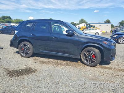 Czwarte zdjęcie samochodu z boku: 2026 BMW X1 M35I VIN:WBX13EF02T5702220 - miniatura