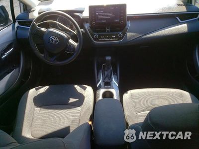 Zdjęcie 8 z 12 samochodu: 2020 TOYOTA COROLLA LE VIN:JTDEPRAE7LJ036184 - miniatura