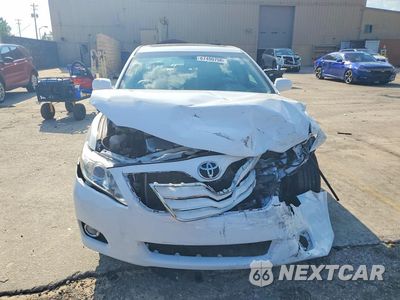 Piąte zdjęcie samochodu w środku: 2011 TOYOTA CAMRY XLE V6 VIN:4T1BK3EK4BU628892 - miniatura