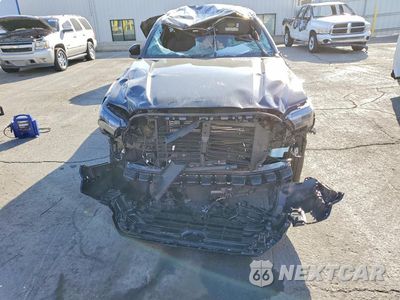 Piąte zdjęcie samochodu w środku: 2026 TOYOTA TACOMA SR5 VIN:3TMLB5JN5TM292681 - miniatura