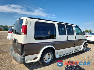 Trzecie zdjęcie samochodu z tyłu: 1998 GMC SAVANA RV G1500 VIN:1GDFG15R5W1076332 - miniatura