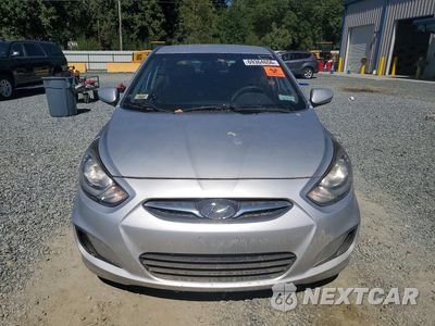Piąte zdjęcie samochodu w środku: 2013 HYUNDAI ACCENT GS VIN:KMHCT5AE8DU127150 - miniatura