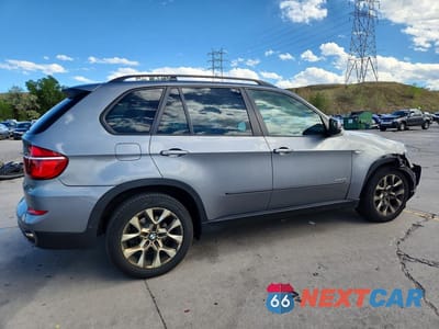 Trzecie zdjęcie samochodu z tyłu: 2011 BMW X5 XDRIVE35I VIN:5UXZV4C52BL743556 - miniatura
