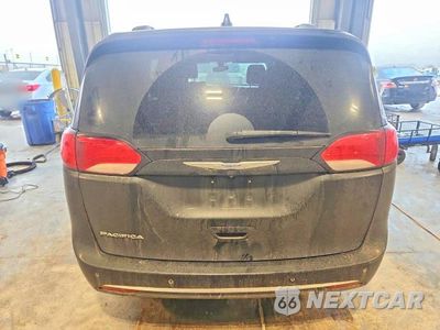 Zdjęcie 6 z 13 samochodu: 2018 CHRYSLER PACIFICA TOURING L VIN:2C4RC1BG2JR133008 - miniatura