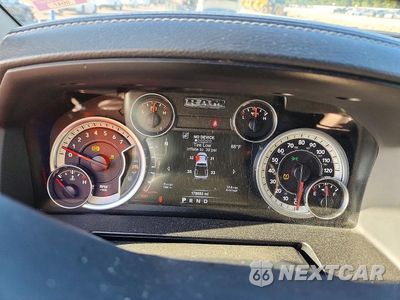 Zdjęcie 9 z 12 samochodu: 2015 RAM 1500 LARAMIE VIN:1C6RR7NT2FS564410 - miniatura