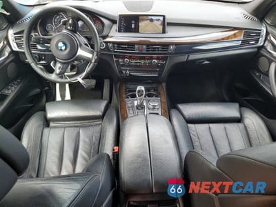 Zdjęcie 8 z 13 samochodu: 2017 BMW X5 SDRIVE35I VIN:5UXKR2C33H0W43758 - miniatura