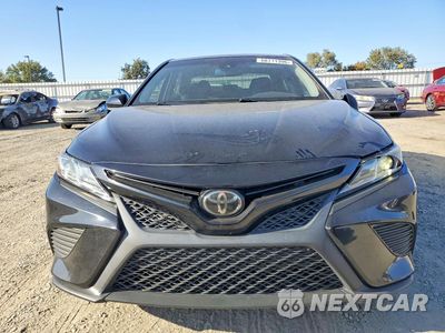 Piąte zdjęcie samochodu w środku: 2019 TOYOTA CAMRY SE VIN:4T1B11HK5KU746923 - miniatura