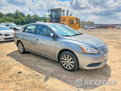Czwarte zdjęcie samochodu z boku: 2014 NISSAN SENTRA S VIN:3N1AB7AP6EY262110 - miniatura