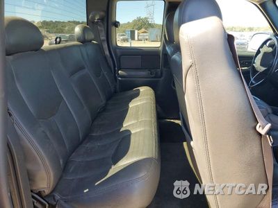 Zdjęcie 10 z 12 samochodu: 2004 CHEVROLET SILVERADO K1500 VIN:2GCEK19T741232186 - miniatura