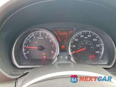 Zdjęcie 9 z 12 samochodu: 2012 NISSAN VERSA 1.6 S VIN:3N1CN7APXCL814444 - miniatura