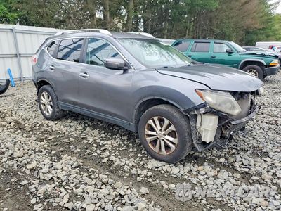 Czwarte zdjęcie samochodu z boku: 2015 NISSAN ROGUE SV VIN:KNMAT2MV2FP532377 - miniatura