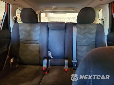 Zdjęcie 10 z 13 samochodu: 2015 NISSAN ROGUE SV VIN:5N1AT2MV3FC907891 - miniatura