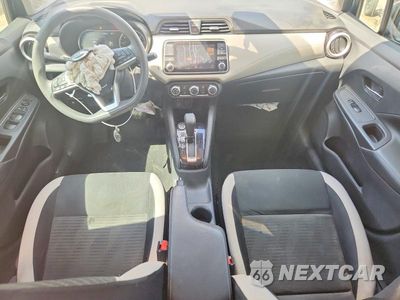 Zdjęcie 8 z 13 samochodu: 2020 NISSAN VERSA SV VIN:3N1CN8EV2LL900684 - miniatura