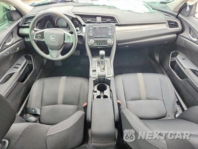 Zdjęcie 8 z 12 samochodu: 2016 HONDA CIVIC LX VIN:19XFC2F5XGE069635 - miniatura