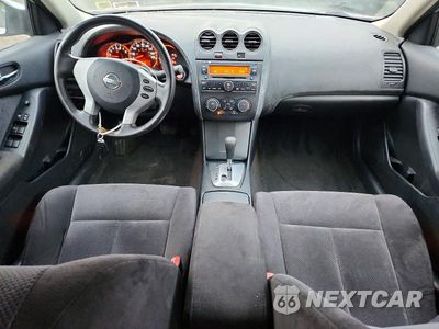 Zdjęcie 8 z 12 samochodu: 2008 NISSAN ALTIMA 2.5 VIN:1N4AL21E88C238941 - miniatura