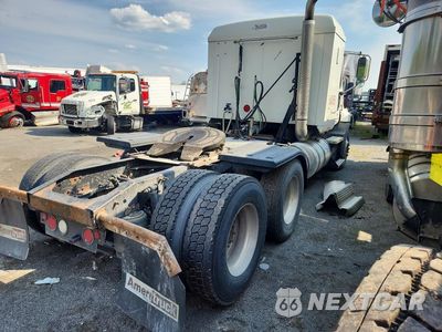 Trzecie zdjęcie samochodu z tyłu: 2010 MACK CXU613 SEMI TRUCK VIN:1M1AW07Y0AN010529 - miniatura