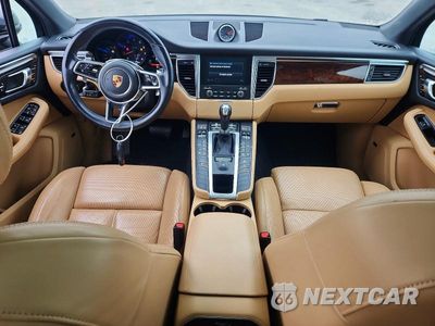 Zdjęcie 8 z 13 samochodu: 2018 PORSCHE MACAN VIN:WP1AA2A53JLB07355 - miniatura