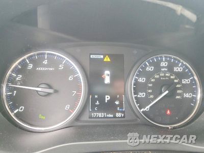 Zdjęcie 9 z 13 samochodu: 2019 MITSUBISHI OUTLANDER SE VIN:JA4AZ3A30KZ040768 - miniatura