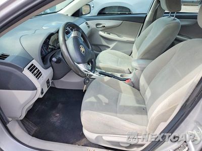 Zdjęcie 7 z 12 samochodu: 2011 TOYOTA COROLLA LE VIN:2T1BU4EE6BC691603 - miniatura