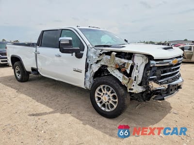 Czwarte zdjęcie samochodu z boku: 2025 CHEVROLET SILVERADO K2500 HEAVY DUTY LTZ VIN:1GC4KPEY1SF226552 - miniatura