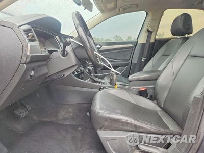 Zdjęcie 7 z 12 samochodu: 2019 VOLKSWAGEN JETTA S VIN:3VWC57BU8KM061021 - miniatura