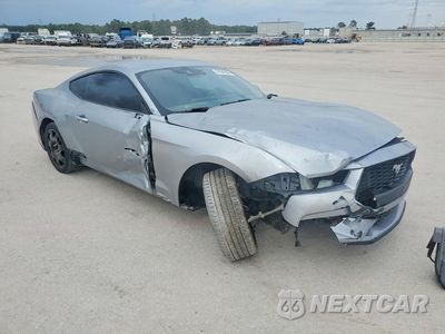 Czwarte zdjęcie samochodu z boku: 2025 FORD MUSTANG ECOBOOST VIN:1FA6P8TH0S5118003 - miniatura