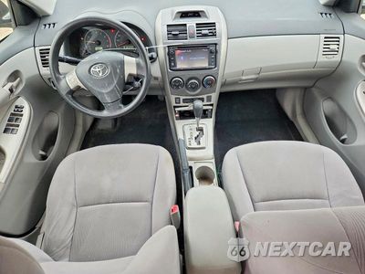 Zdjęcie 8 z 12 samochodu: 2013 TOYOTA COROLLA LE VIN:JTDBU4EE0DJ115674 - miniatura