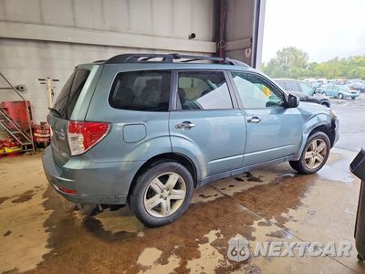 Trzecie zdjęcie samochodu z tyłu: 2010 SUBARU FORESTER 2.5X PREMIUM VIN:JF2SH6CC3AH763841 - miniatura