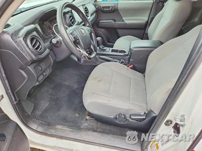 Zdjęcie 7 z 12 samochodu: 2022 TOYOTA TACOMA SR VIN:3TYRX5GNXNT052164 - miniatura