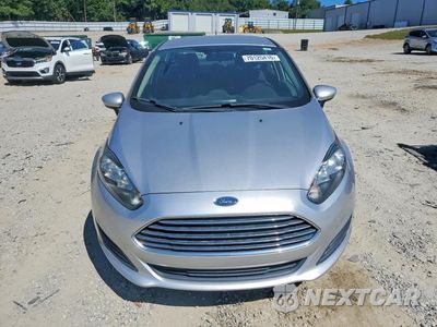 Piąte zdjęcie samochodu w środku: 2017 FORD FIESTA SE VIN:3FADP4BJ8HM156845 - miniatura