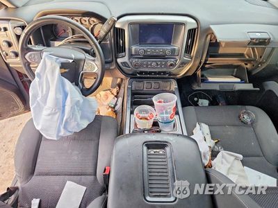 Zdjęcie 8 z 13 samochodu: 2018 CHEVROLET SILVERADO K1500 LT VIN:1GCVKREC1JZ236161 - miniatura