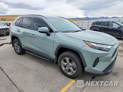 Czwarte zdjęcie samochodu z boku: 2022 TOYOTA RAV4 XLE VIN:4T3RWRFV8NU073374 - miniatura